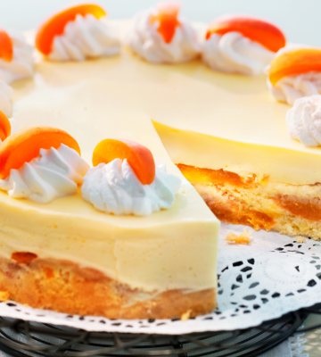 Aprikosen-Torte