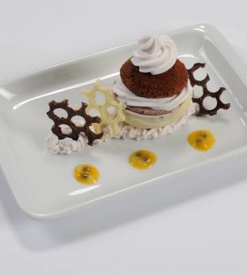 Mousse au Chocolat mit Espressohaube