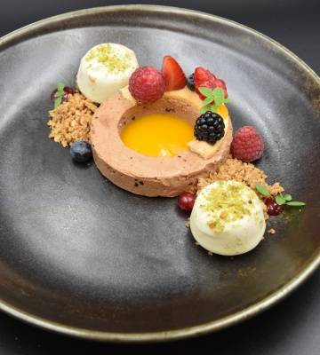 Ein Traum von Ovomaltine- Mousse und erfrischender Schokoladenglace