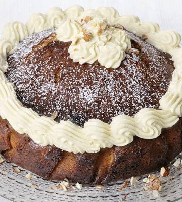 Getränkte Mandel-Caramel-Torte  