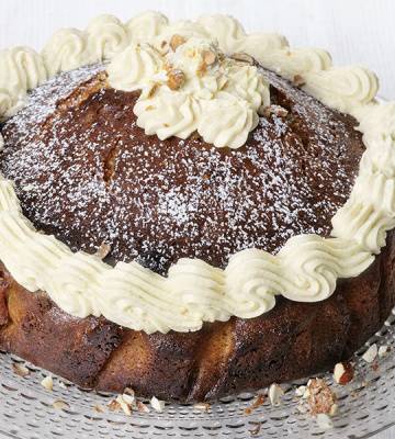 Gâteau imbibée aux amandes et au caramel 