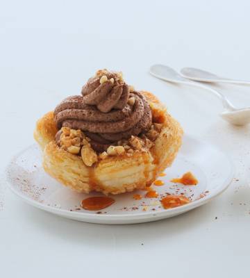 Peanut-Caramel-Chocolate-Tartelettes